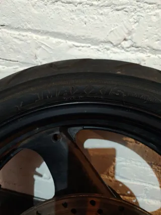 Rueda Trasera Suzuki GS 500 con Disco