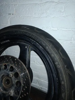 Rueda Trasera Suzuki GS 500 con Disco