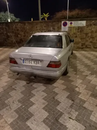 Mercedes-Benz Clase E 1994