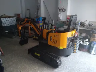 Mini excavadora 800kg