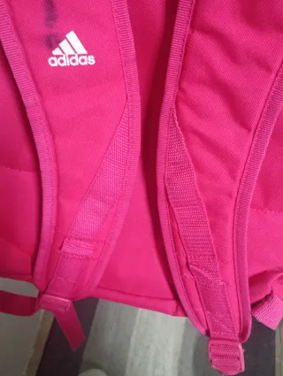 Mochila Adidas Rosa con 3 Rayas