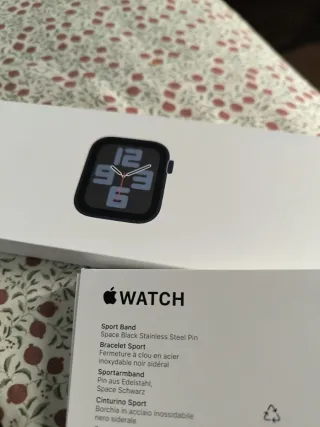 Apple Watch SE (2 Gen) GPS- 40mm