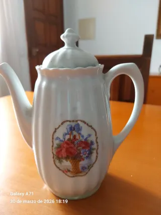 Juego de té porcelana floral