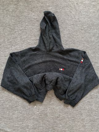 Sudadera Nike Y2K Gris