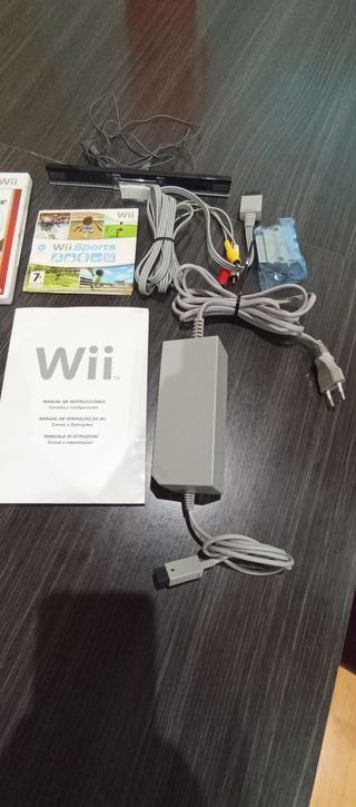Nintendo Wii + Juegos y Accesorios