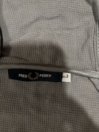 Chaqueta Fred Perry Negra con Capucha