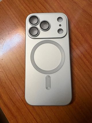 Cover iPhone 17 Pro Nuova Argento