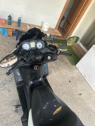 Kymco Superdrink 125cc Maxi Scooter