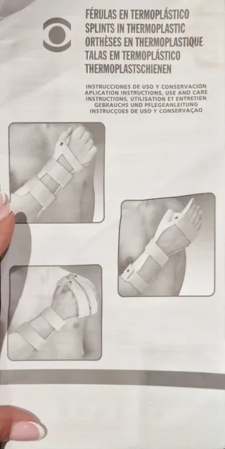 Férula mano izquierda