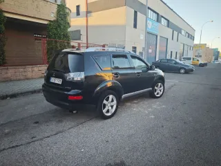 Mitsubishi Outlander 2007