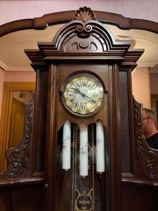 Reloj de pie antiguo - espejo no incluido