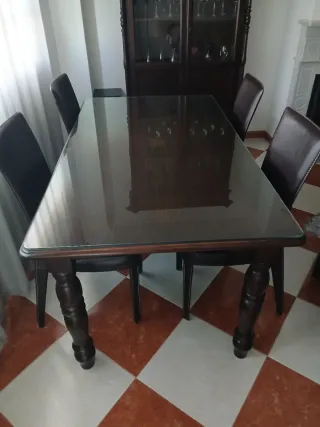 Mesa de comedor cristal y madera