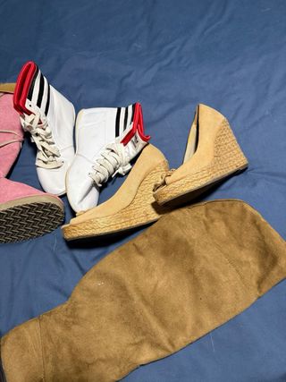 Lote 4 pares zapatillas/botas