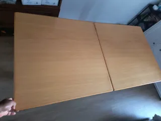 Mesa extensible de madera 80x80cerrada160x80abiert