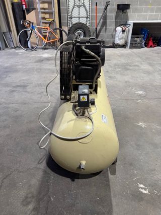 Compresor Ingersoll Rand Trifásico