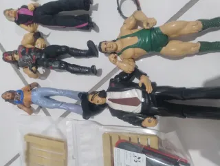 Lotto Action Figures Personaggi Carlos