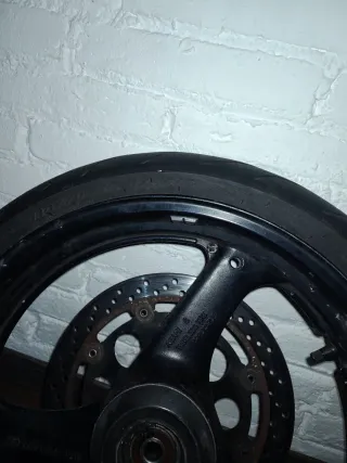 Rueda Delantera Suzuki GS 500