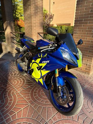 Yamaha R6 - 2008