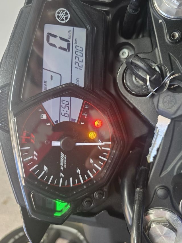Yamaha MT-03 2020 12200km 300cc(42cv)IDEAL PARA A2