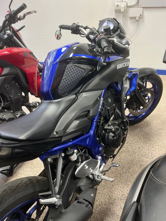 Yamaha MT-03 2020 12200km 300cc(42cv)IDEAL PARA A2