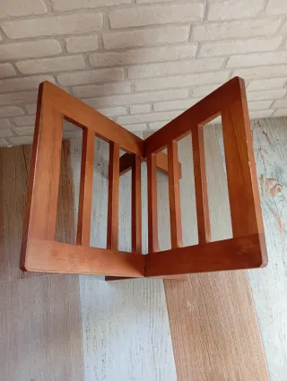 Portariviste pieghevole in legno