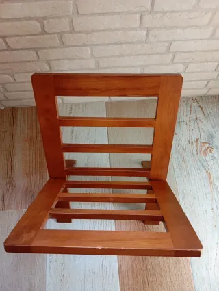 Portariviste pieghevole in legno