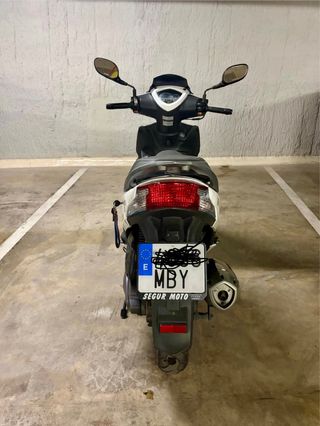Kymco Agility 125 2022 Moto Scooter