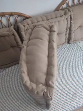 Vendo 1 cojín para pallets, exterior o cabecero