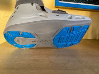 Bota Walker Aircast Corta Talla S
