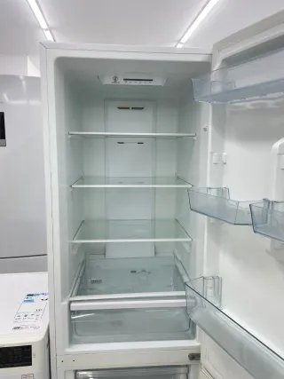 Súper oferta Nevera  Teka  y Lavadora LG 8Kg