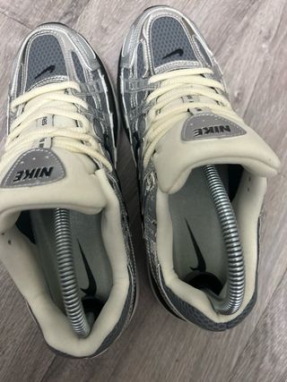 Nike P-6000 Plata/Blanco