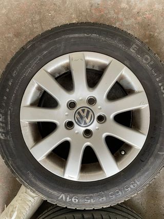 Llantas 15” Grupo VAG (4 unidades) 195/65/15 91V