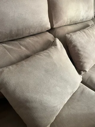 Sofá chaise longue extensible beige