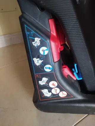 Silla de coche Chicco Roja