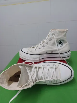 Converse Chuck Taylor Bianca