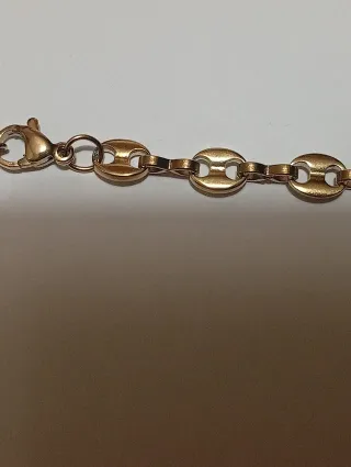 Conjunto Collar y Pulsera Cruz chapado en Oro 18K