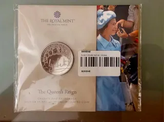 Moneta Commemorativa Regina Elisabetta 2022 UK £5