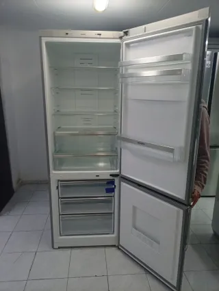 NEVERA MARCA SIEMENS 200/70 cm Acero Inoxidable