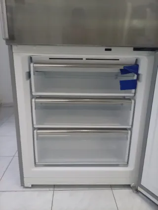 NEVERA MARCA SIEMENS 200/70 cm Acero Inoxidable