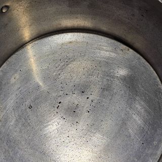 Panela Alumínio Fundido Nº22 c/ Tampa