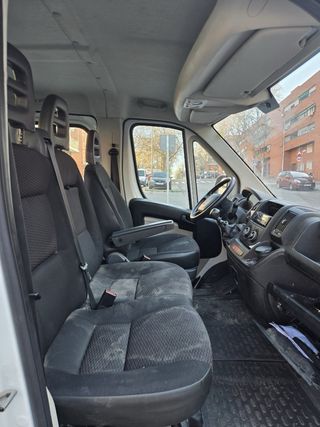 Peugeot Boxer 2017 doble cabina 7 plazas