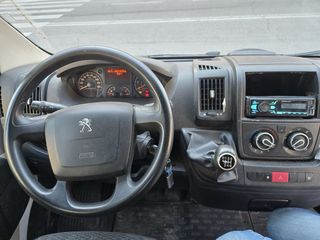 Peugeot Boxer 2017 doble cabina 7 plazas