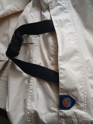 Chubasquero Quechua Beige