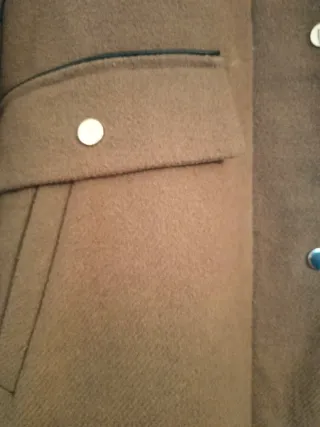 Chaquetón marrón chica