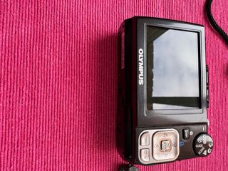 Cámara Olympus FE-310 Negra 8MP