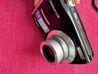 Cámara Olympus FE-310 Negra 8MP