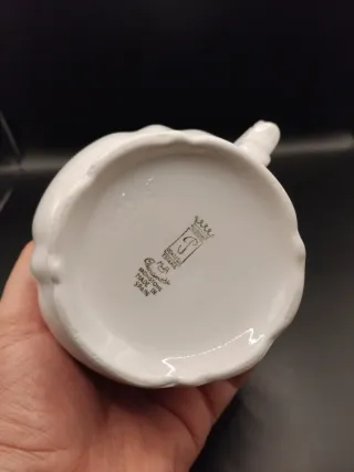 Jarra de porcelana blanca Pontesa