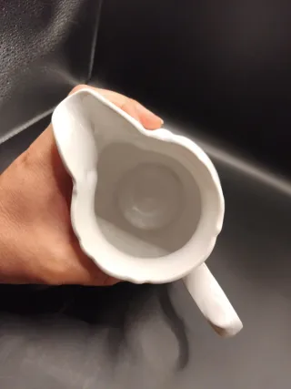 Jarra de porcelana blanca Pontesa