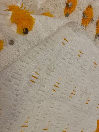 Copriletto e tappeti decorati Copriletto in lana