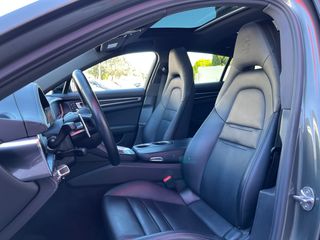 Porsche Panamera 4 PLATINUM EDITION 2022
